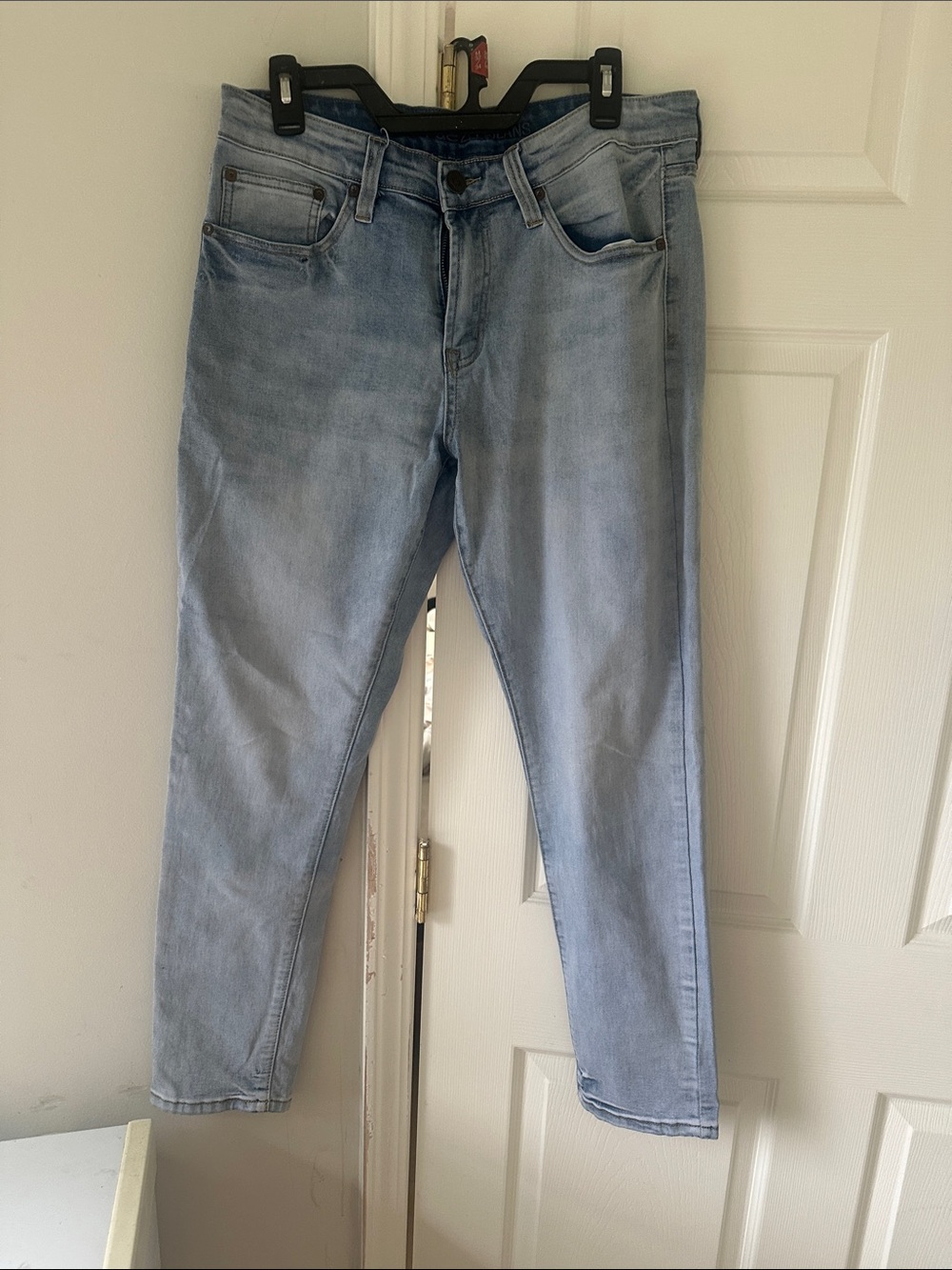 Rue21 Light Blue Slim Men’s Jeans